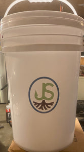 JSOutfitter 6 gallon bucket